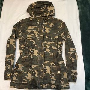 Red Fox camo cinch waist jacket